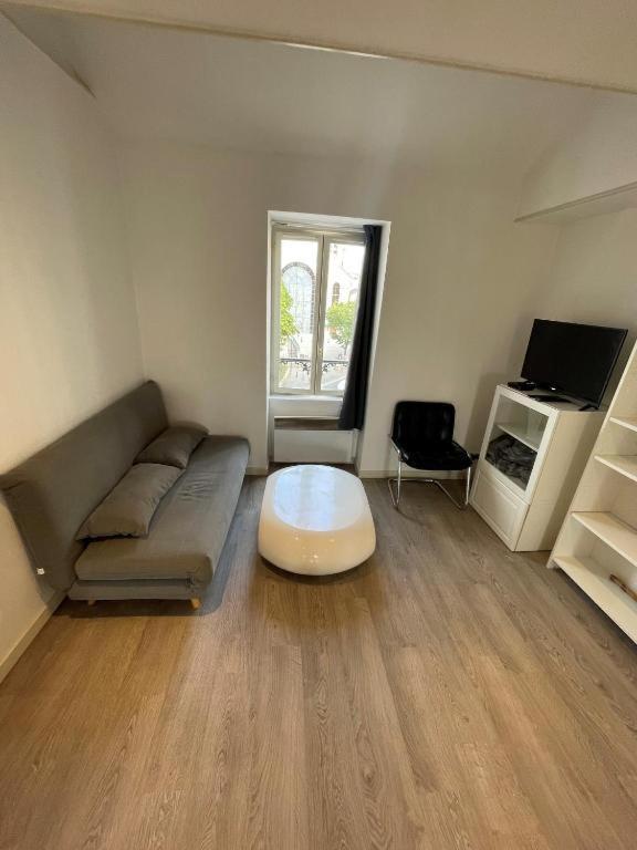 Appartements Sympas Et Confortables Proche De Paris Нантерр Экстерьер фото
